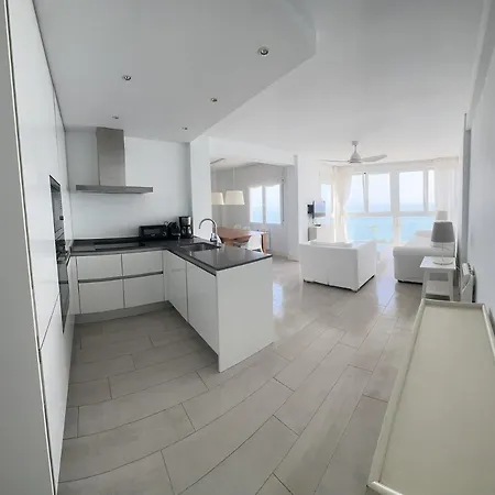Apartment Piso A 50 M Del Mar - Mejores Vistas De *