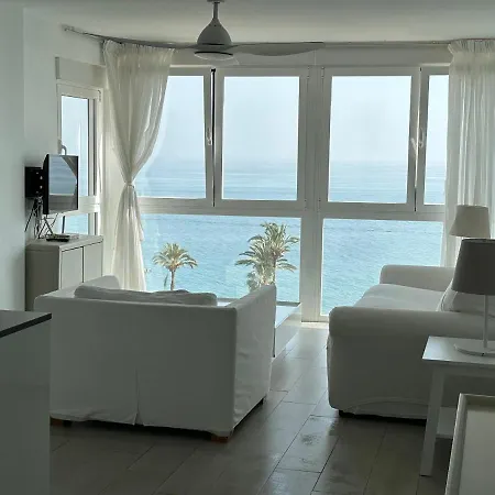 Piso A 50 M Del Mar - Mejores Vistas De
